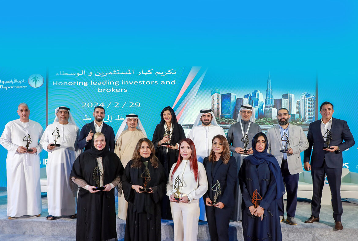 DLD honours owner of real estate investment transaction number ‘1,000,001’ with several top-performing real estate brokers and investors